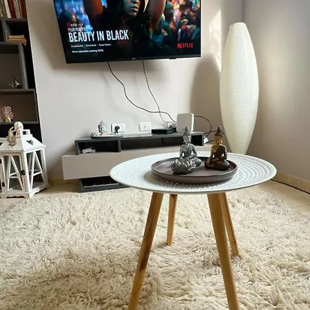 Cozy Escape Apartman Tirana